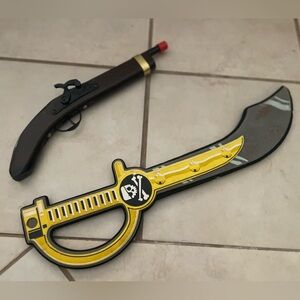 Pirate Sword and Pistol Toy Set - Yellow and Brown